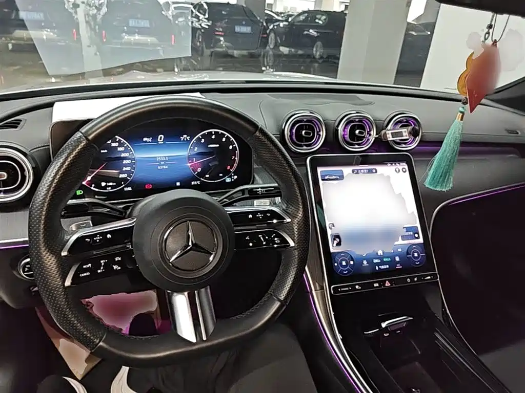 Mercedes-Benz C-Class 2023 — фото 10