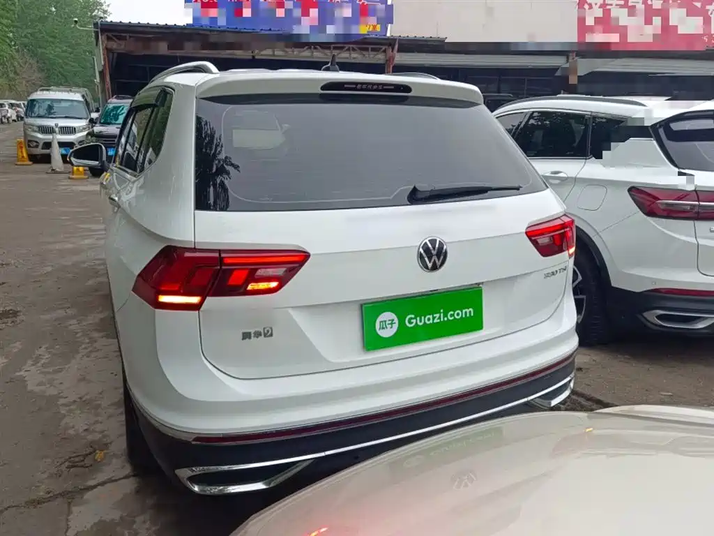 Volkswagen Tiguan L 2023 — фото 4
