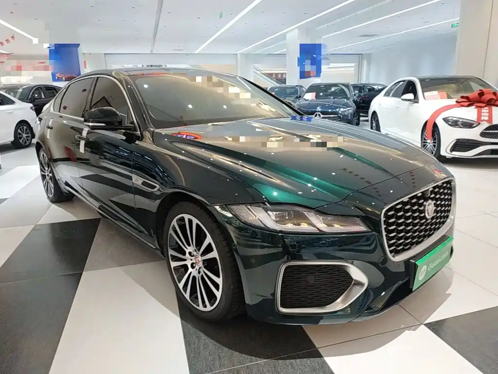 Jaguar XFL 2022 — фото 4