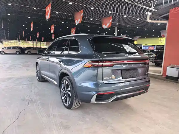 Geely Xingyue L 2024