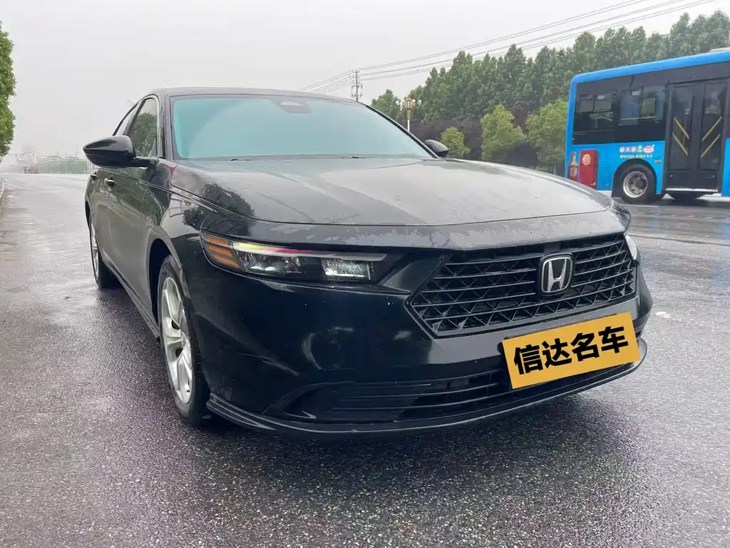 Honda Accord 2023 — фото 3