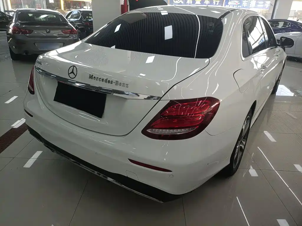 Mercedes-Benz E-Class 2018