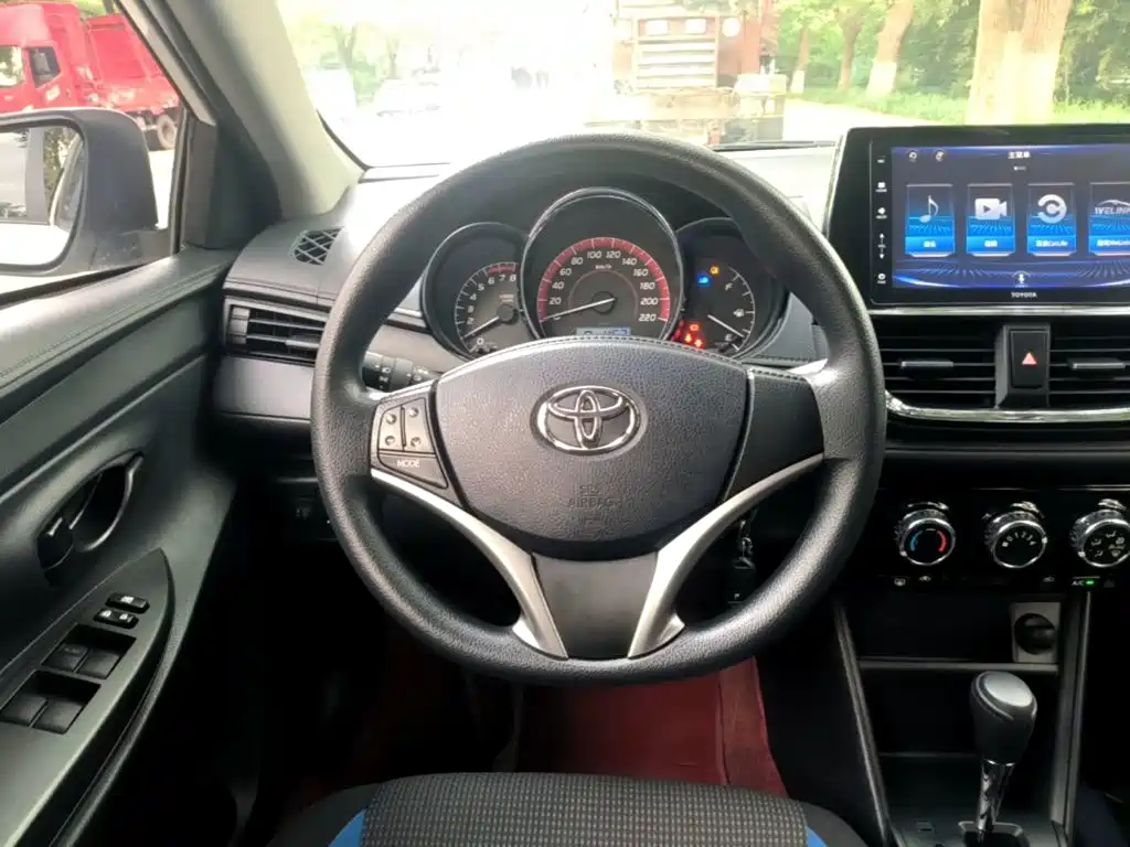 Toyota Vios FS 2022 — фото 11