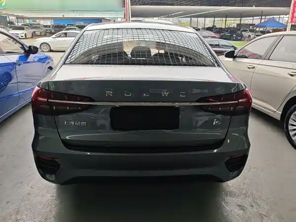 Roewe i5 2021