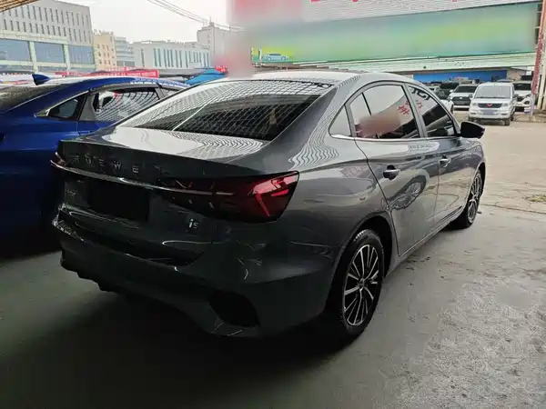 Roewe i5 2021