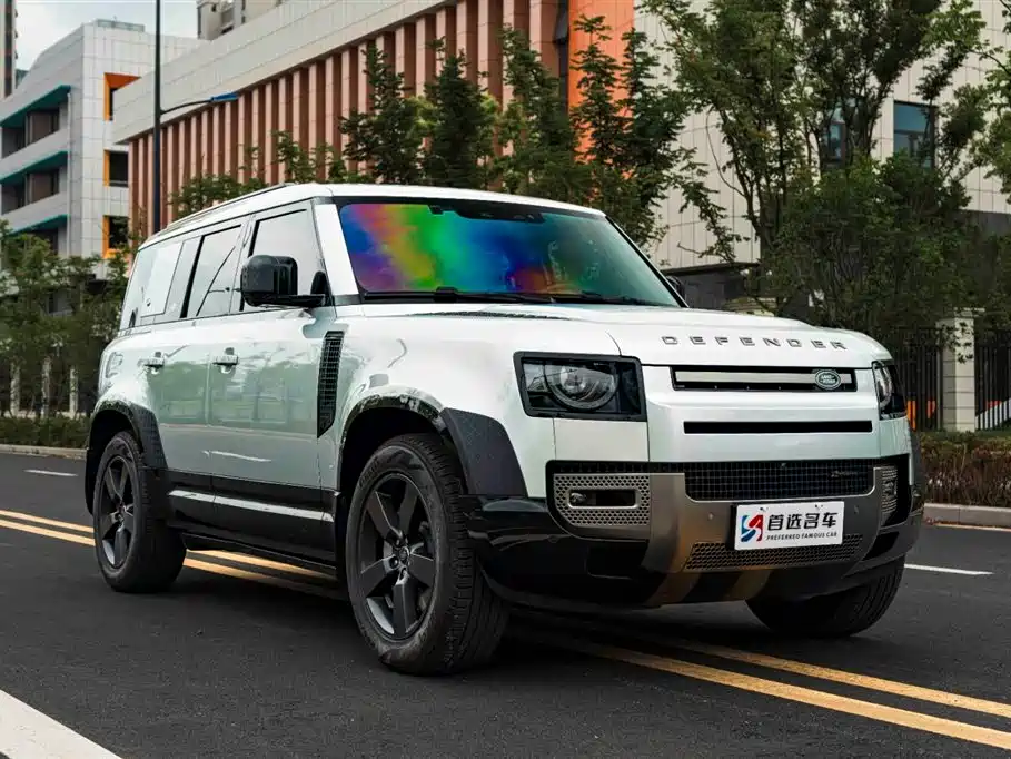 Land Rover Defender 2022 — фото 4