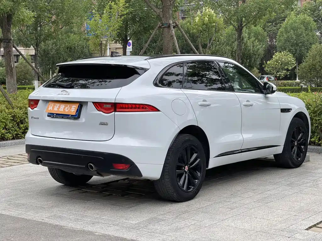 Jaguar F-PACE 2020 — фото 5