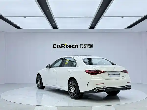 Mercedes-Benz C-Class 2025
