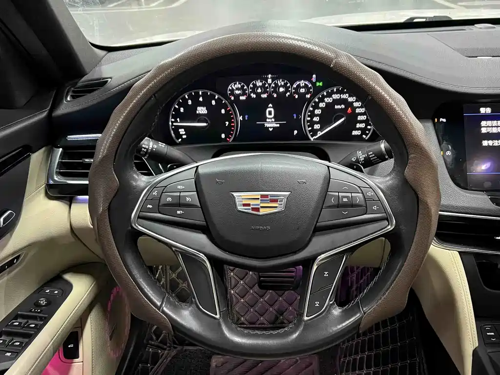 Cadillac CT6 2020 — фото 9