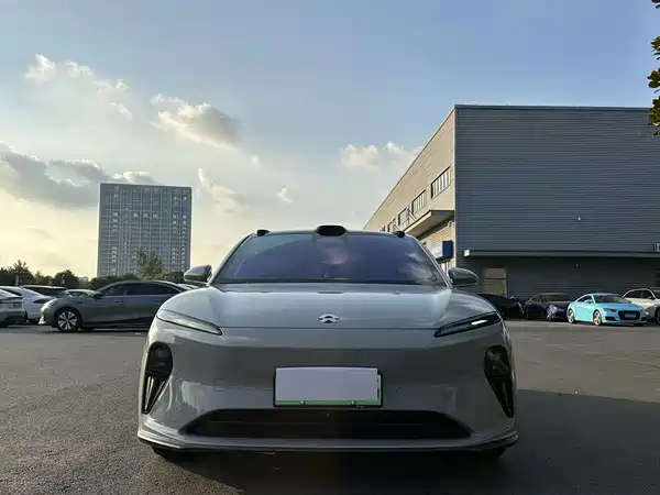 NIO ET5T 2024