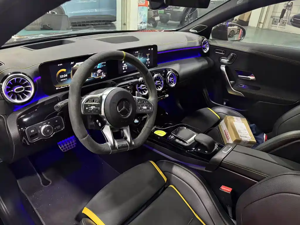 Mercedes-Benz CLA AMG 2021 — фото 4