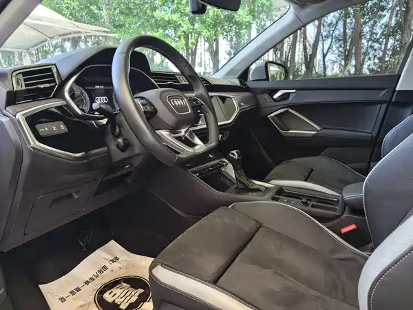 Audi Q3 2022