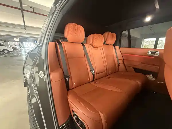 Li Auto L7 2024