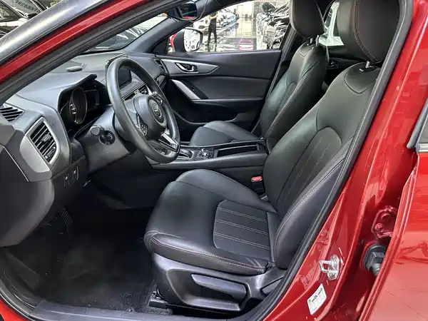 Mazda CX-4 2018