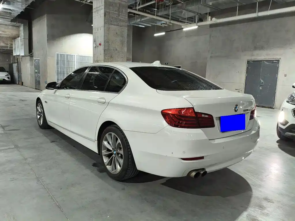 BMW 5 Series 2016