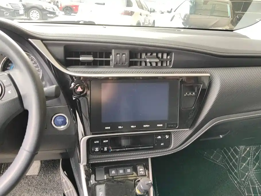 Toyota Levin 2018 — фото 13