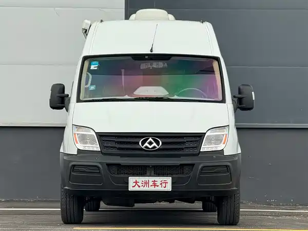 Maxus V80 2015