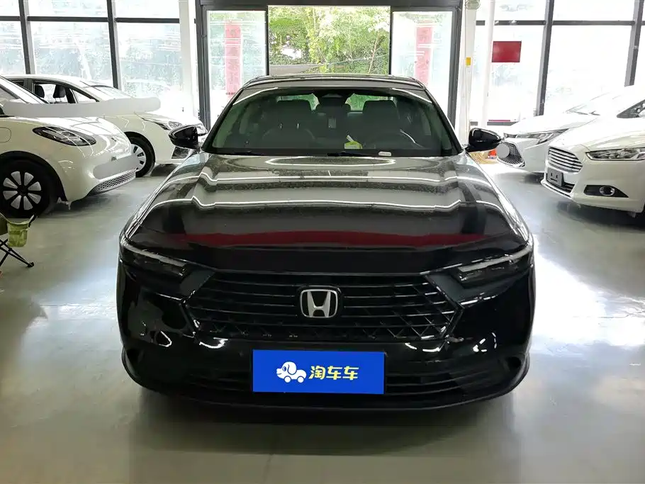 Honda Accord 2023 — фото 2