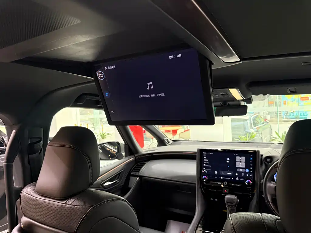 Toyota Alphard 2026 — фото 13