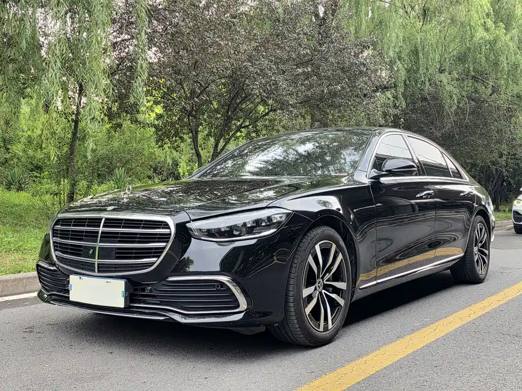 Mercedes-Benz S-Class 2022 — фото 1