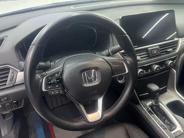 Honda Accord 2023