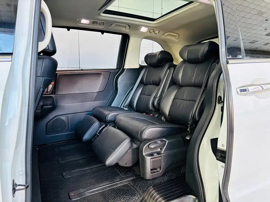 Honda Odyssey 2019 — фото 12