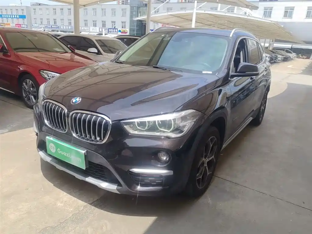 BMW X1 2017 — фото 1