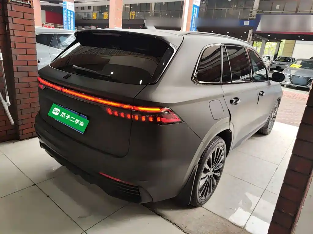 Geely Xingyue L 2025