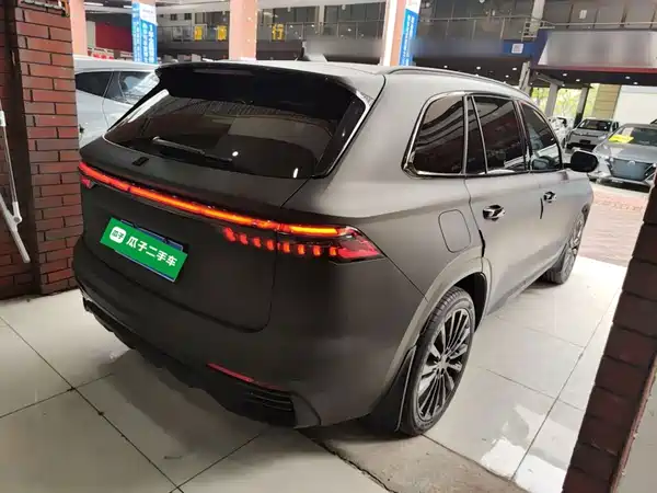 Geely Xingyue L 2025