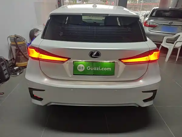 Lexus CT 2019
