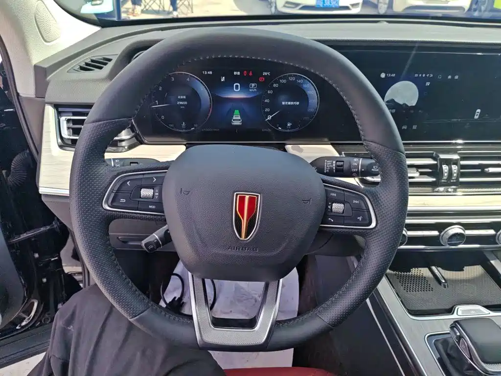 Hongqi HS5 2025