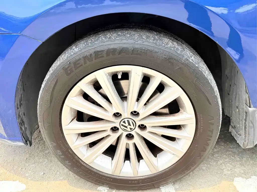 Volkswagen Gran Lavida 2015 — фото 8