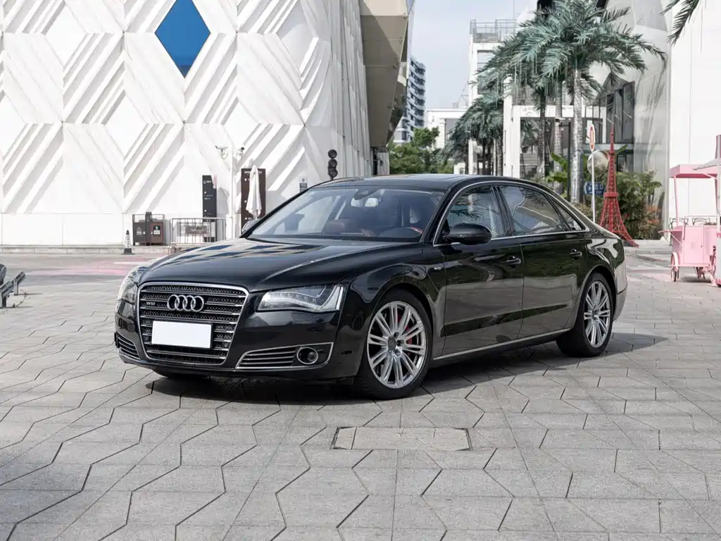Audi A8 2013