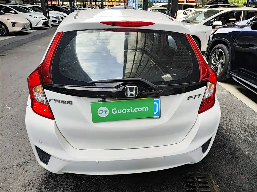 Honda Fit 2015 — фото 6
