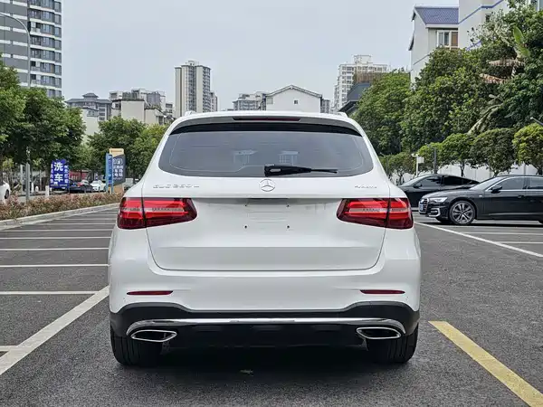Mercedes-Benz GLC 2019