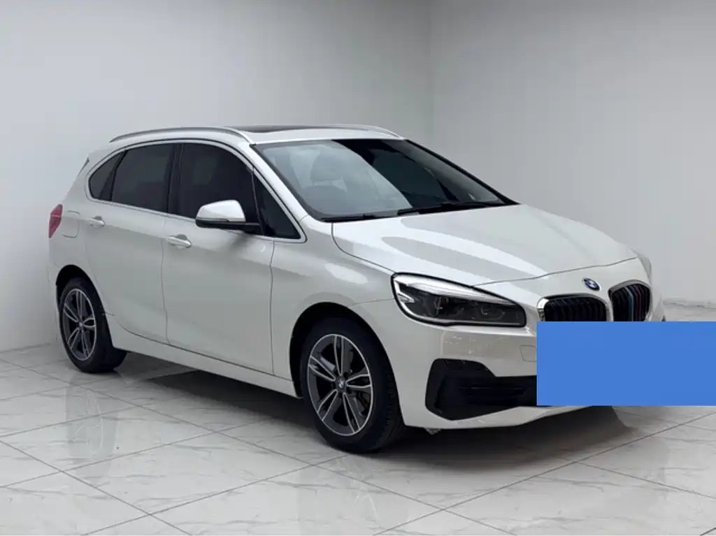 BMW 2 Series Active Tourer 2019 — фото 5