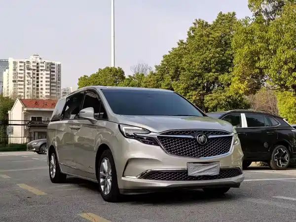 Buick GL8 2021