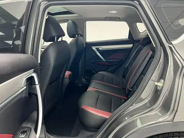 Geely Binyue 2022