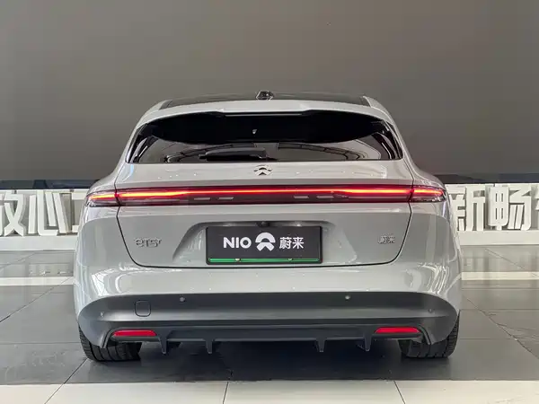 NIO ET5T 2024