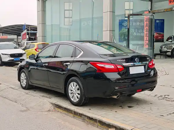 Nissan Teana 2018