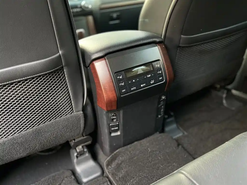 Toyota Prado 2016 — фото 22