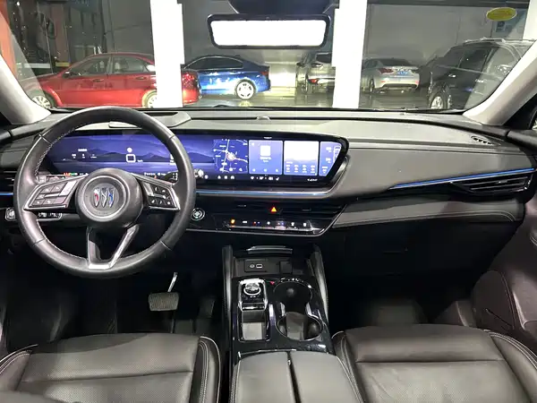 Buick Envision Plus 2024