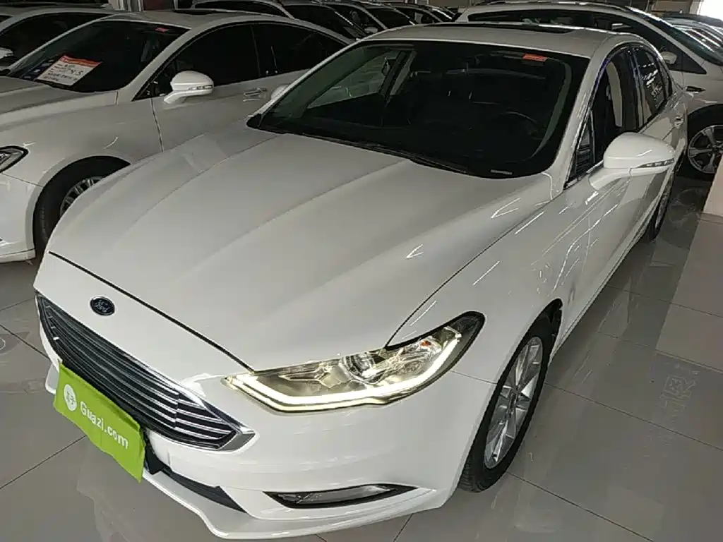 Ford Mondeo 2017 — фото 2