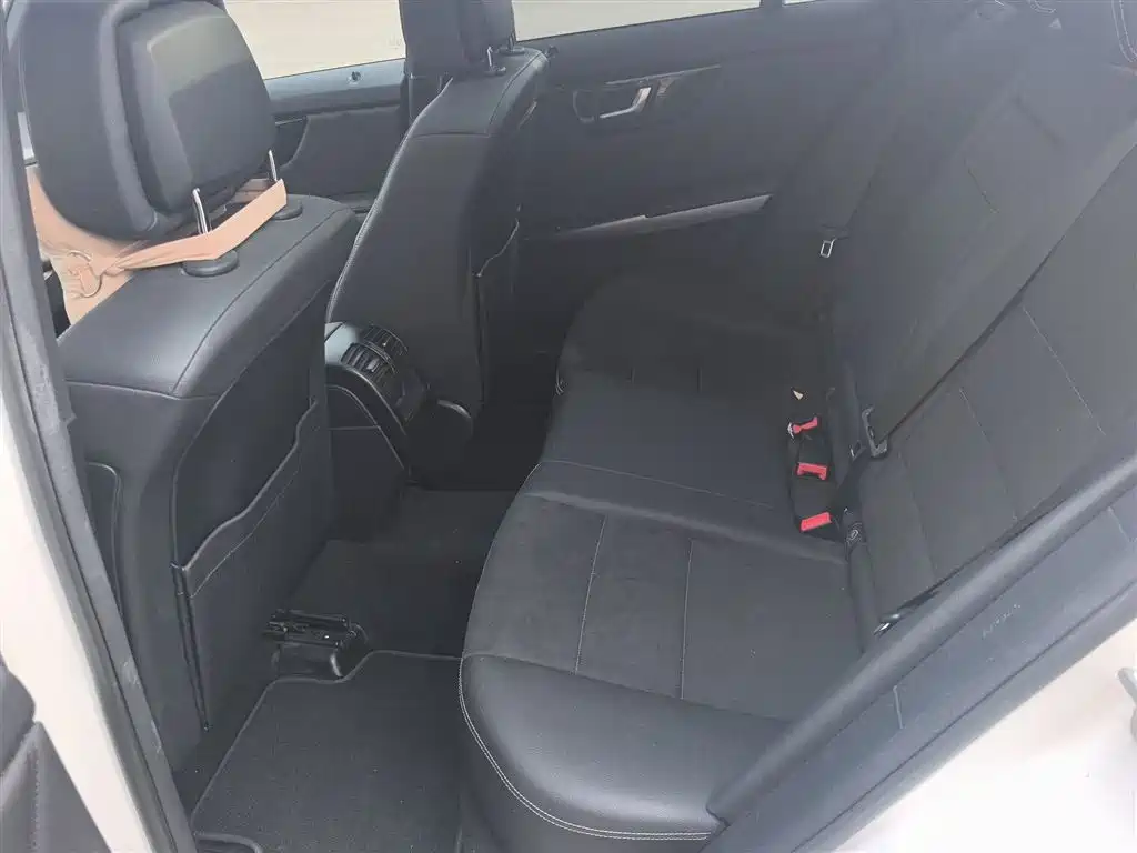 Mercedes-Benz GLK-Class 2016 — фото 15