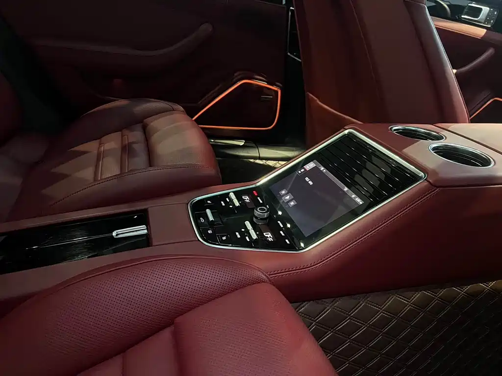 Porsche Panamera 2022 — фото 11
