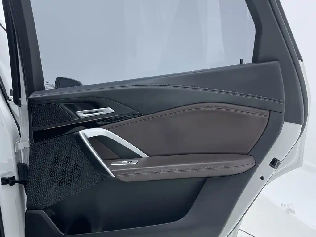 BMW X1 2024 — фото 11