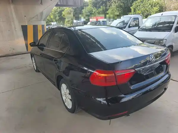 Volkswagen Lavida 2014