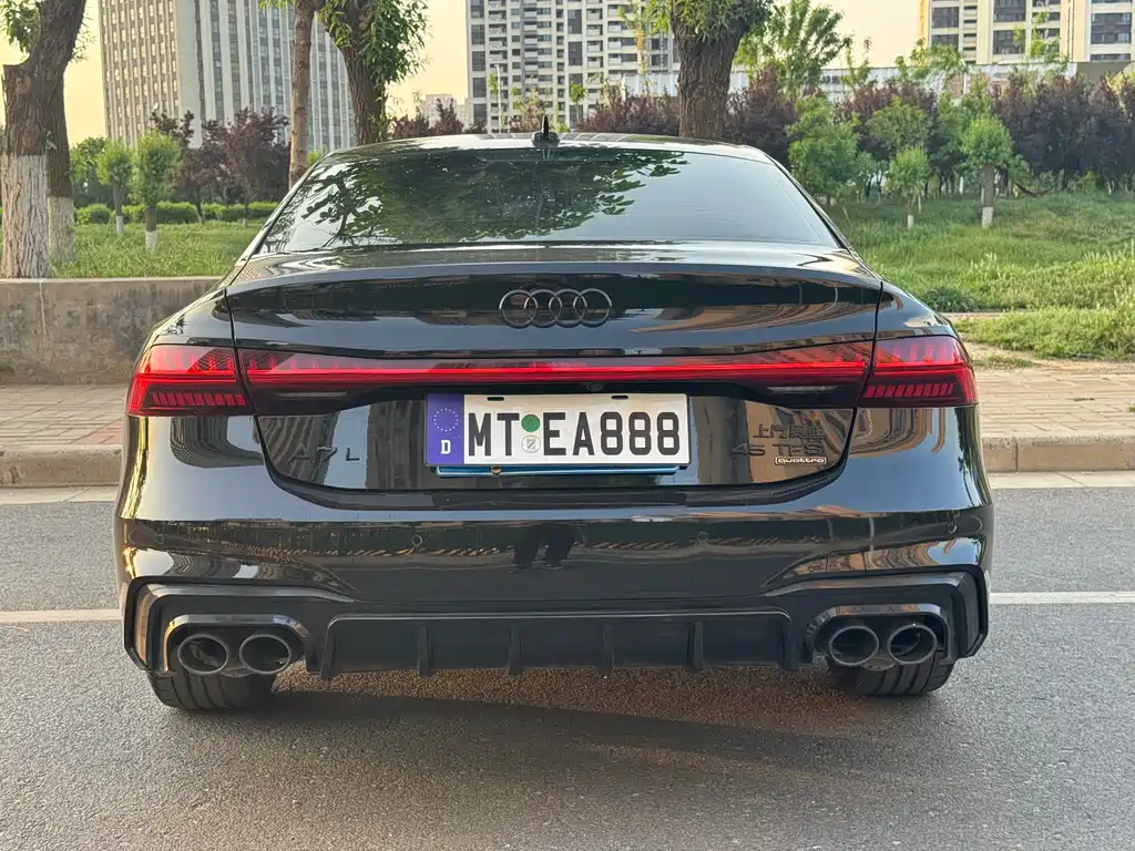 Audi A7L 2023 — фото 8