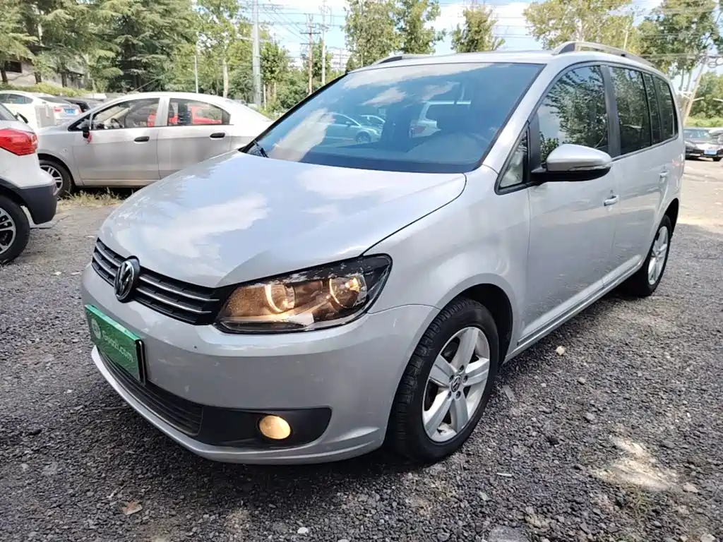 Volkswagen Touran 2015