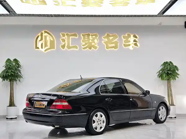 Lexus LS 2006
